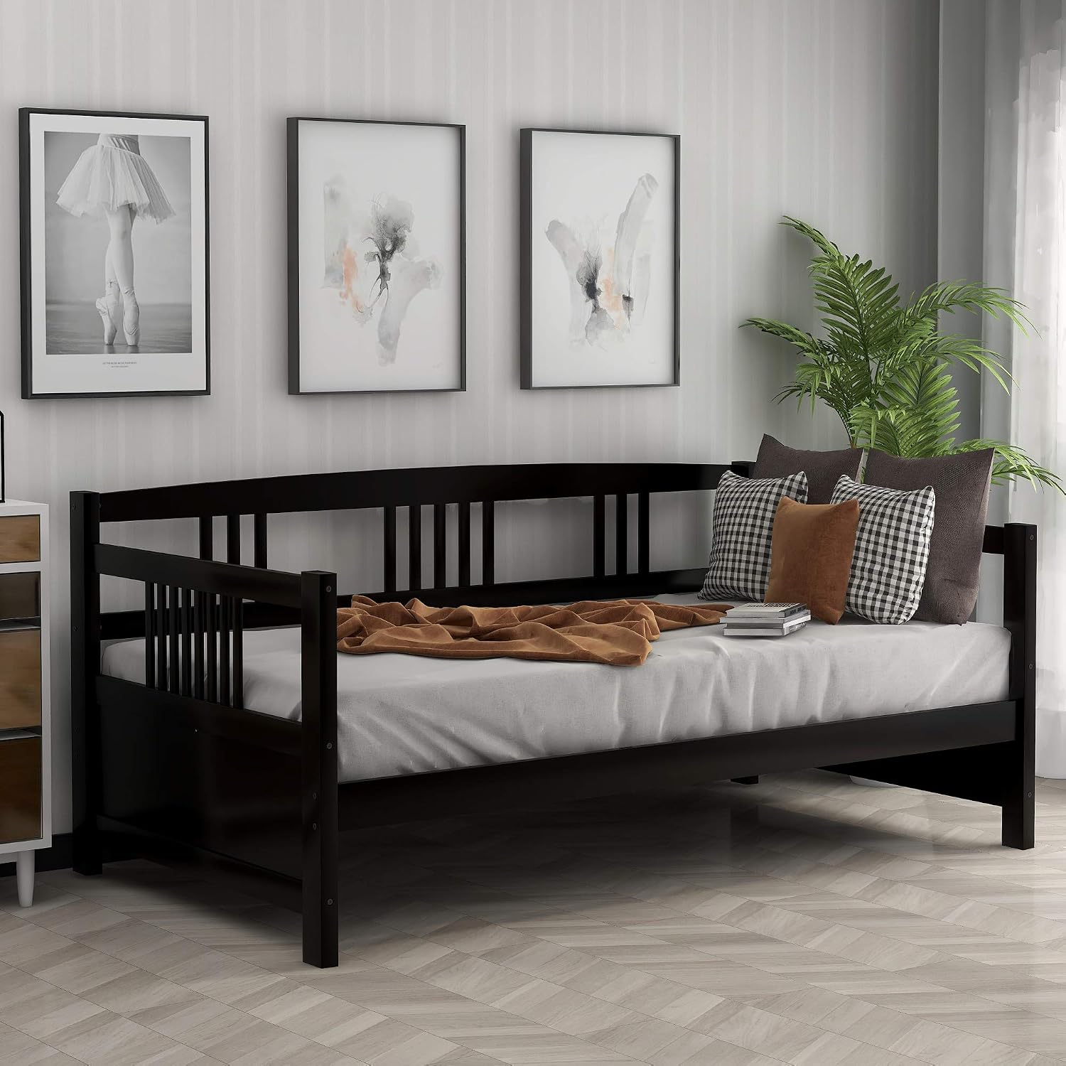 Wood Twin Size Wooden Daybed