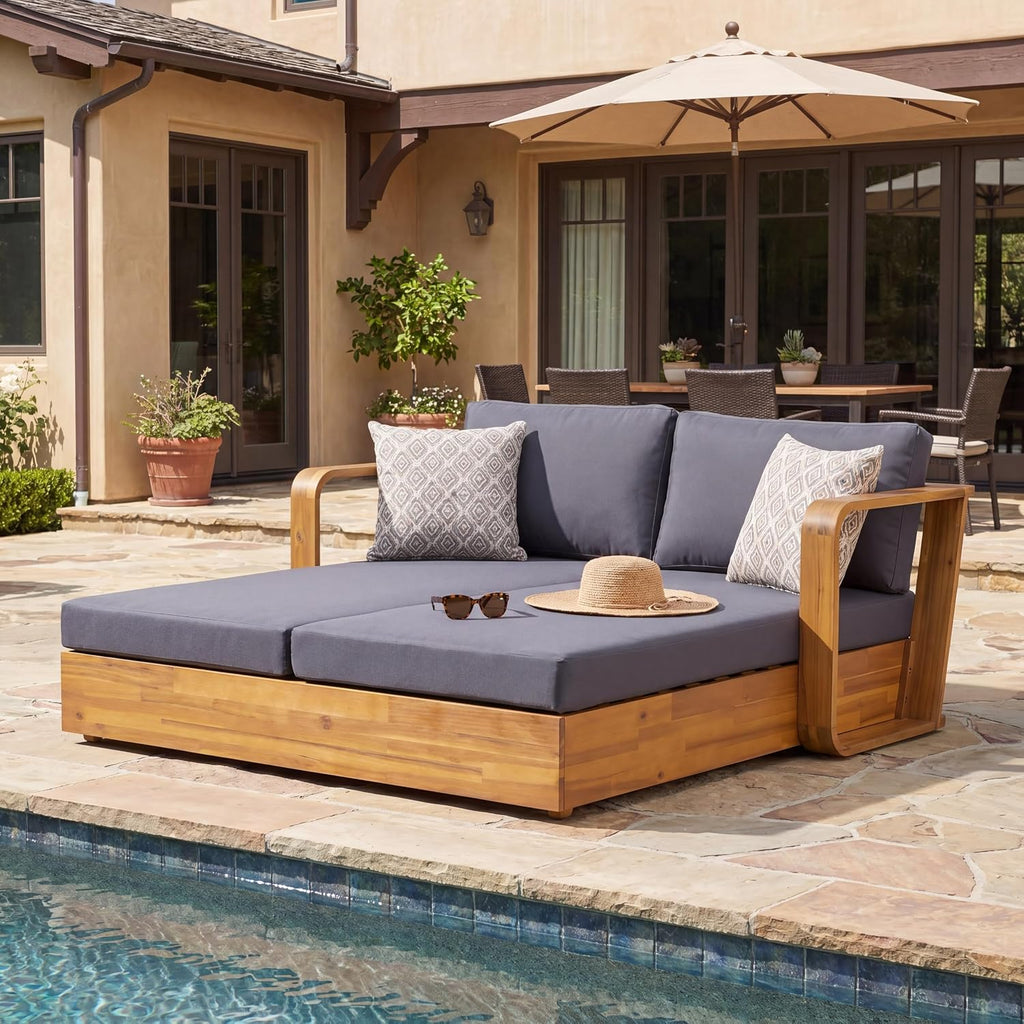Wooden 2-Seater Outdoor Daybed